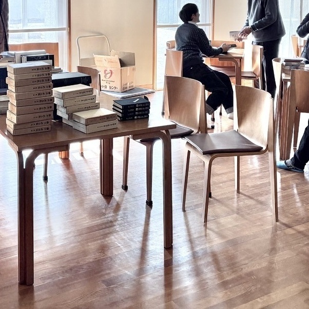 今日は昼食後に【古本市】がありました☺︎